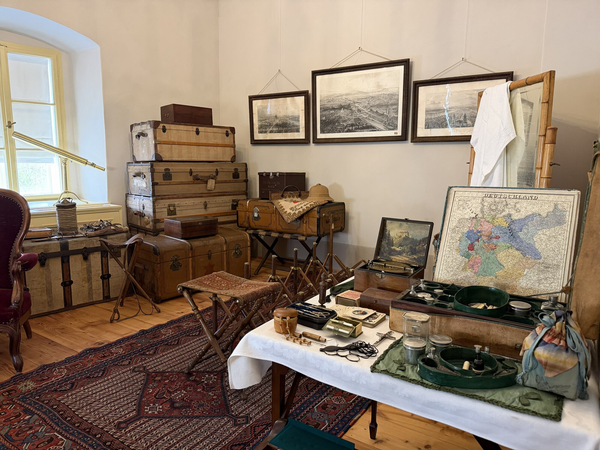 Pohled do expozice Cestovní horečka, Červené Poříčí